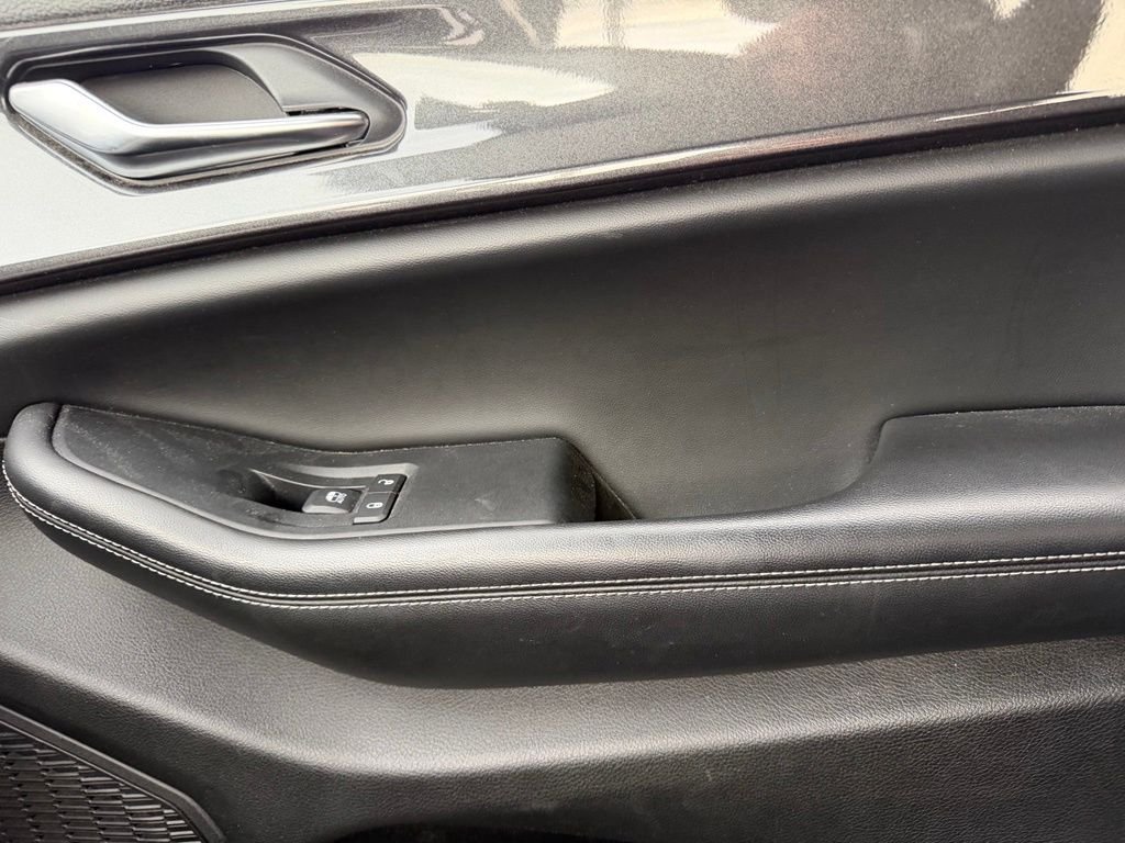 Used 2023 Gray Jeep Laredo image 26