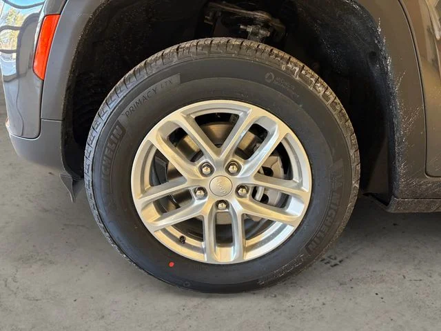 New 2026 Gray Jeep Laredo X image 15