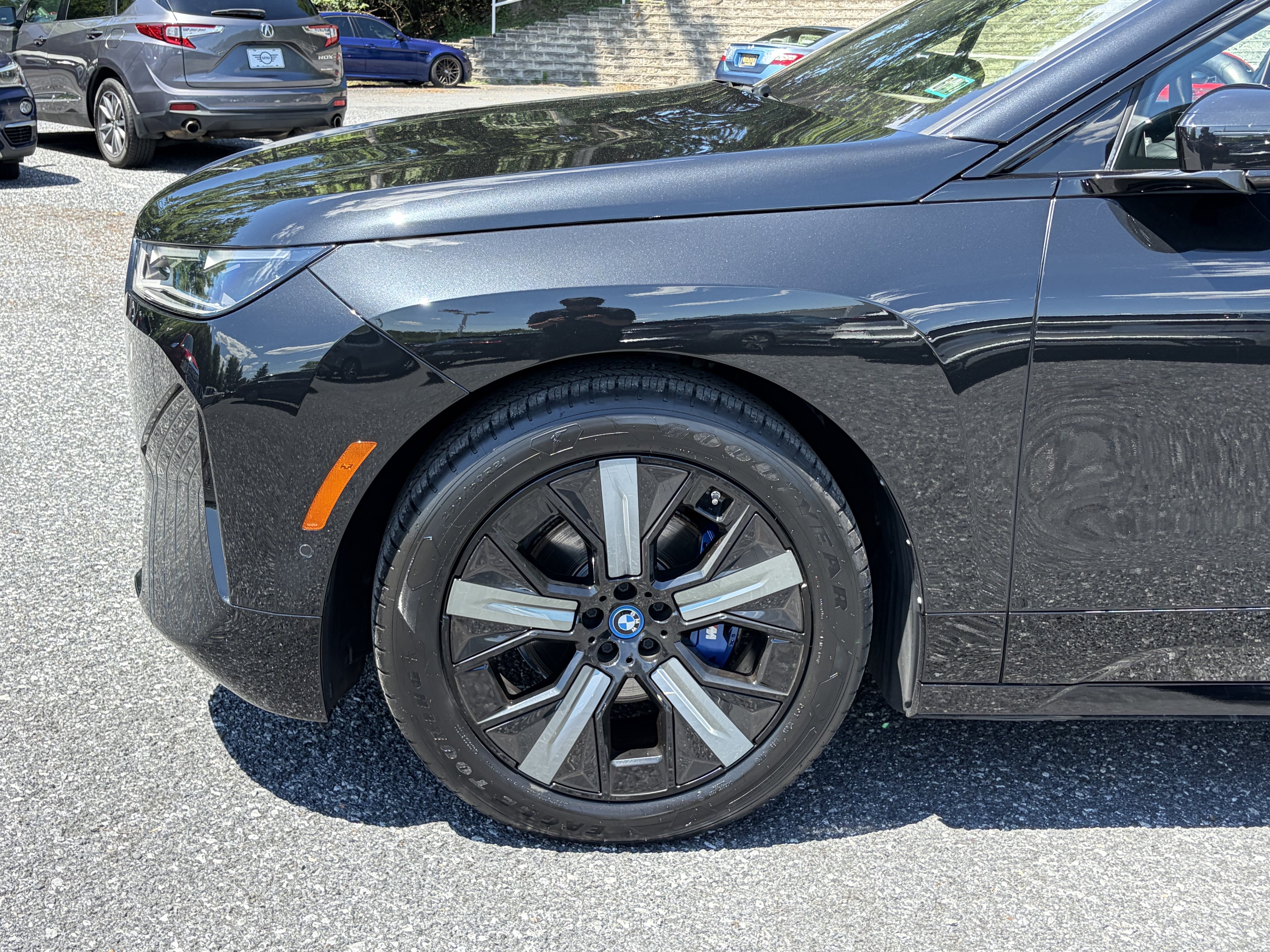 Used 2023 BLACK SAPPHIRE ME BMW M60 image 4