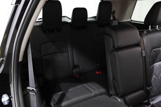 New 2026 Black Nissan Platinum image 13