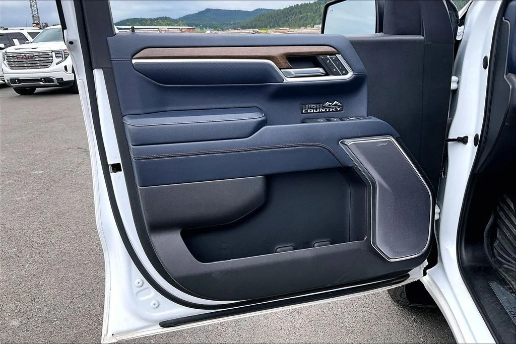 2022 Chevrolet Silverado 1500 High Country - Photo 24