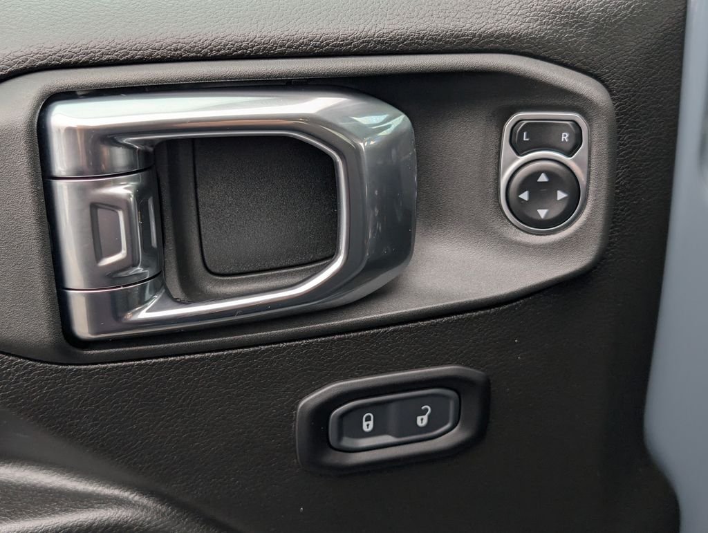 2025 Jeep Wrangler 4xe Rubicon 4XE - Photo 19