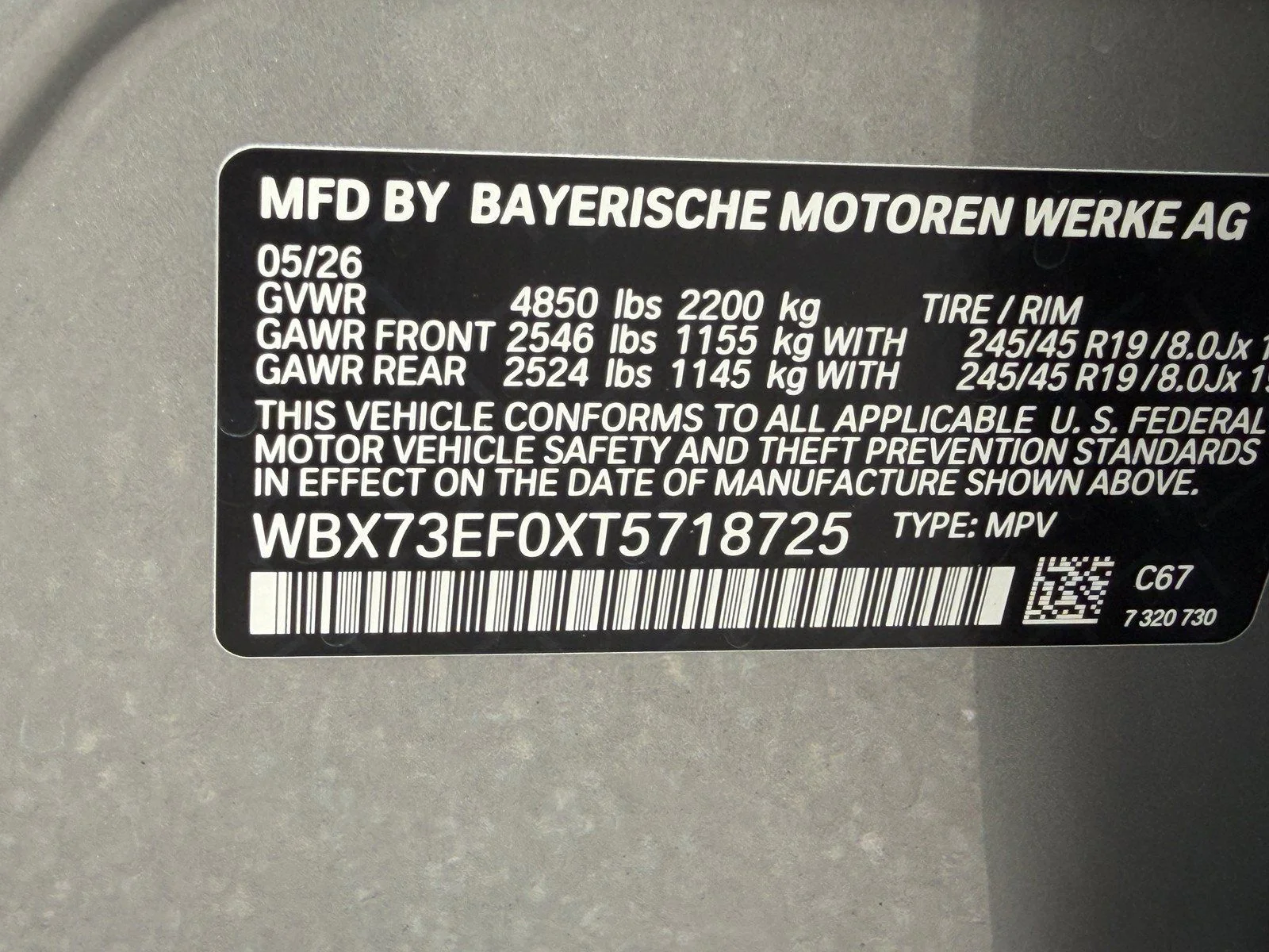 New 2026 Space Silver Metallic BMW xDrive28i image 34