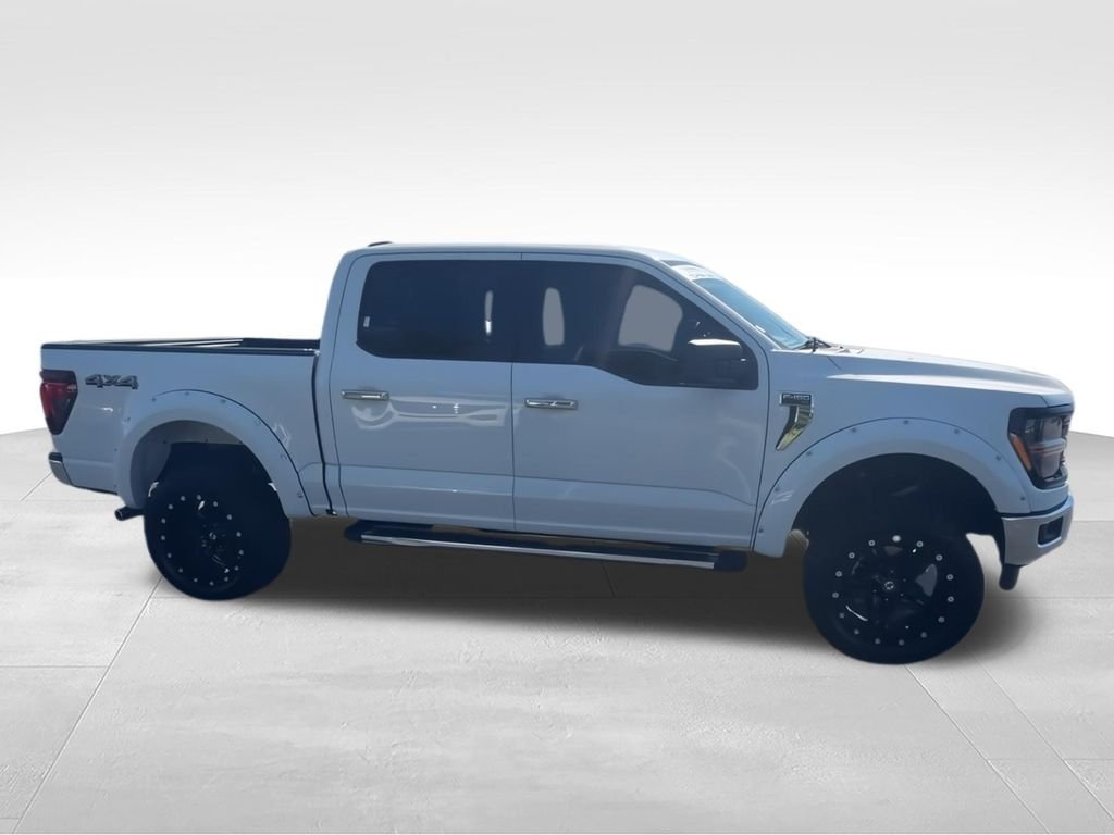 Used 2025 White Ford XLT image 2