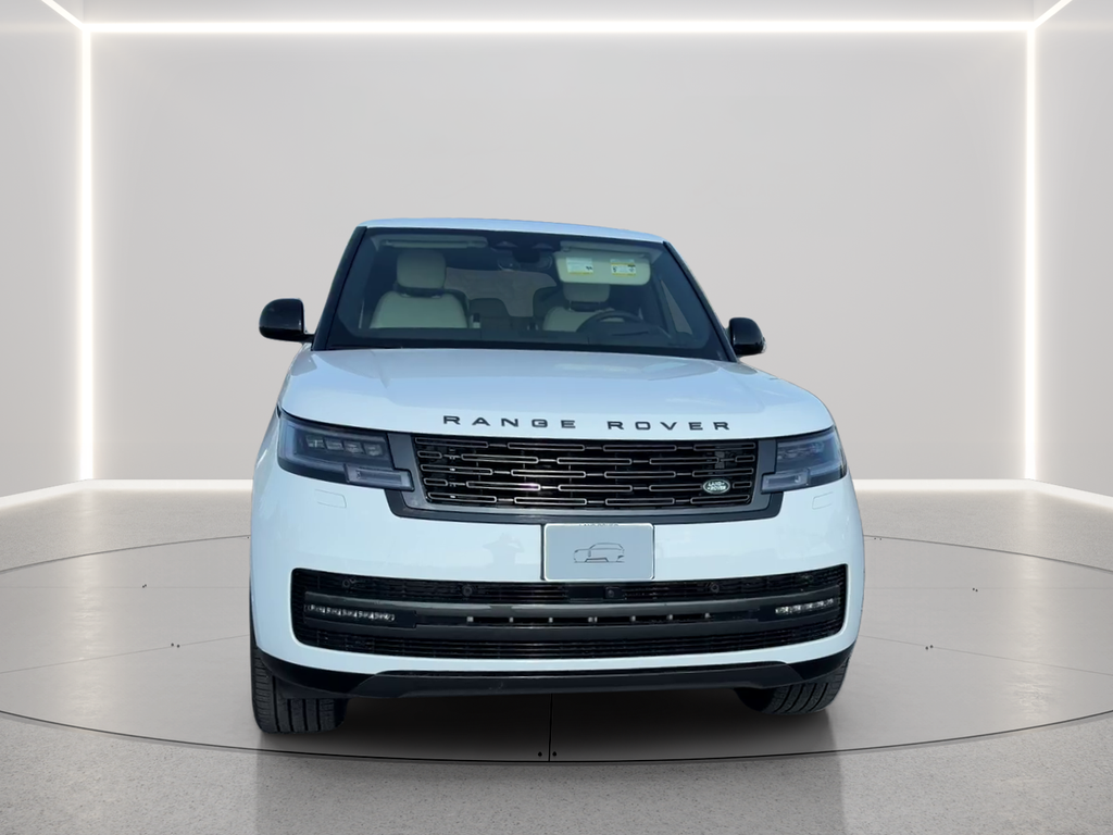 New 2026 Fuji White Land Rover SE image 2