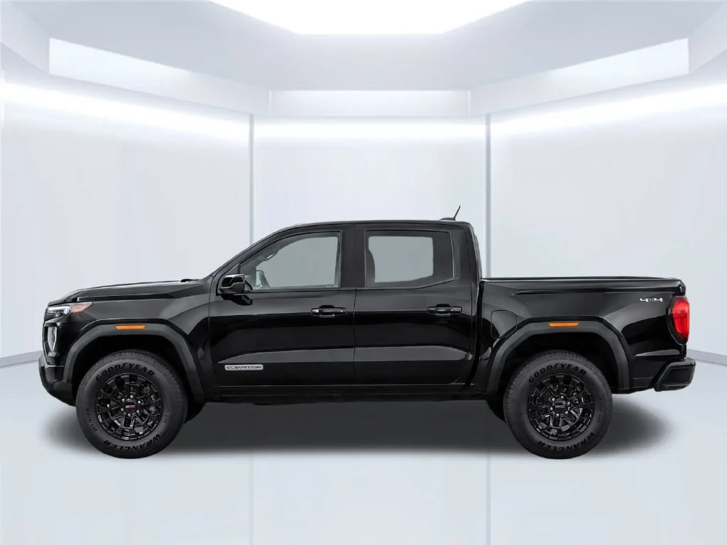 Used 2026 Black GMC Elevation image 9