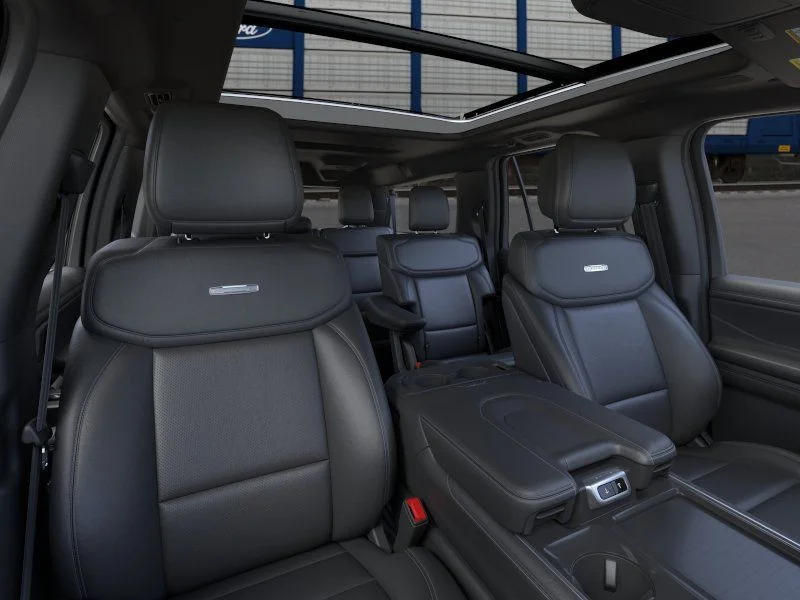 New 2026 Star White Metallic Tri-Coat Ford Platinum image 10