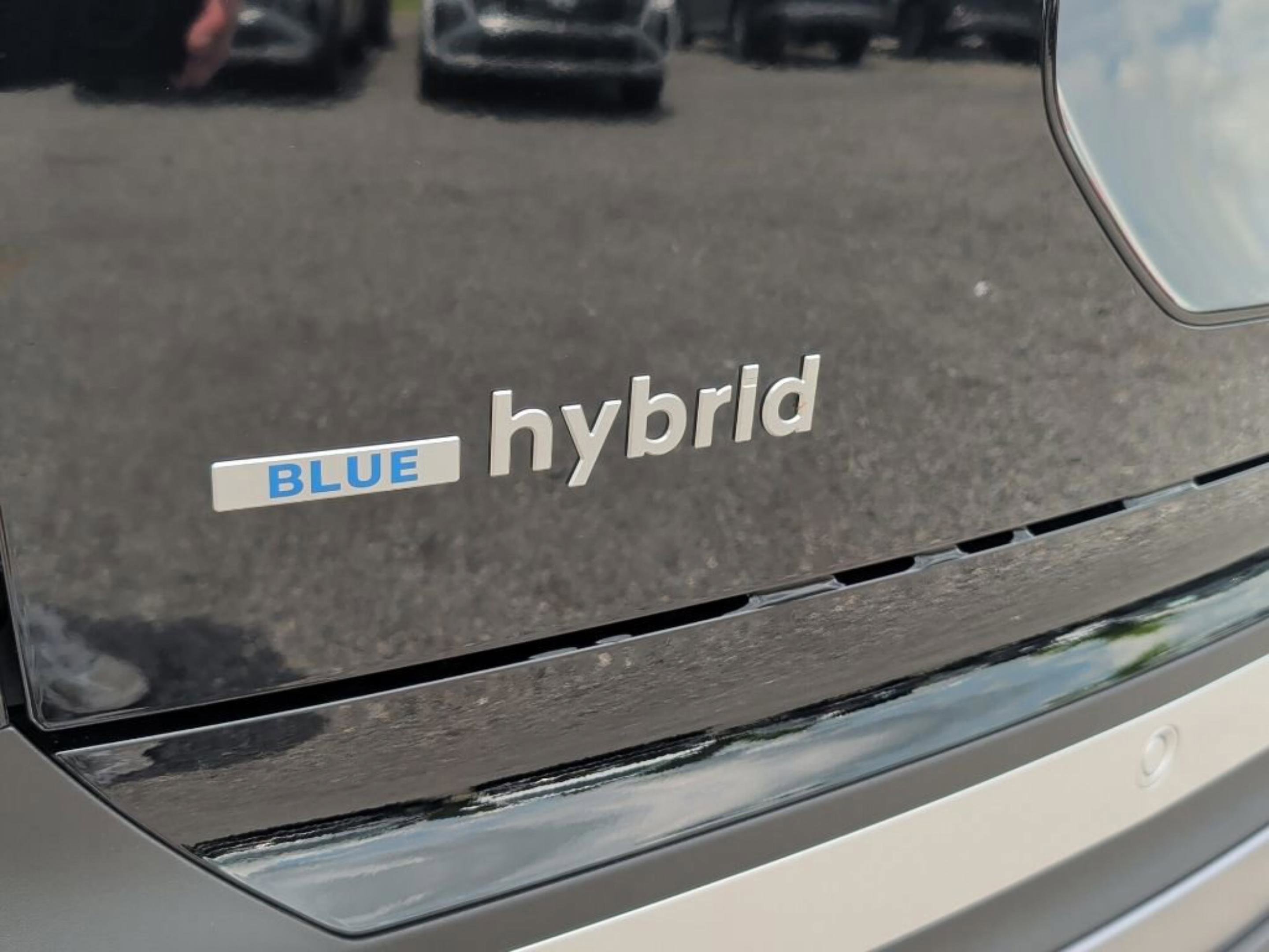 New 2026 Abyss Black Pearl Hyundai Blue SEL 7P image 45