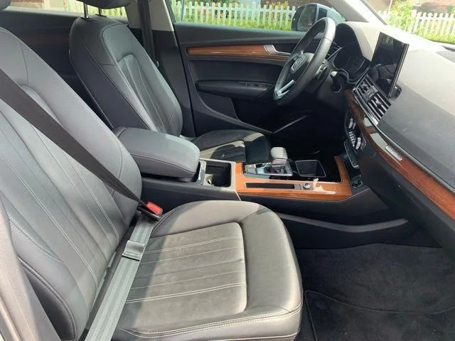 Used 2021 Silver Audi 45 Premium image 20