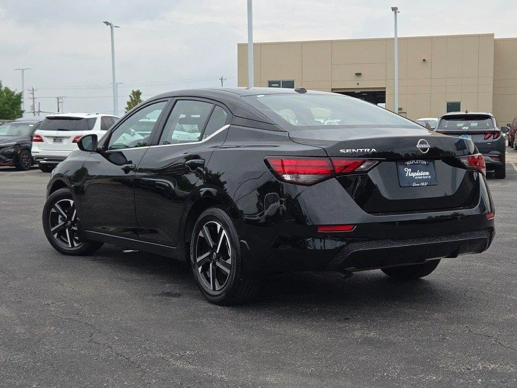 Used 2025 Super Black Nissan SV image 12