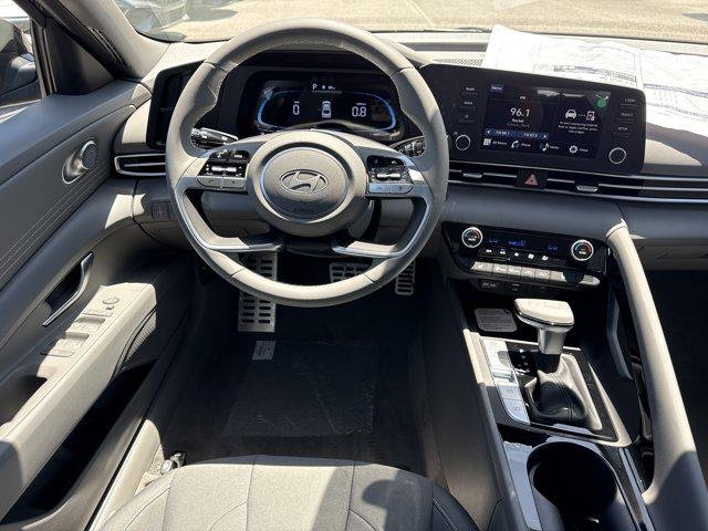 New 2026 Amazon Gray Hyundai SEL Sport Premium image 14