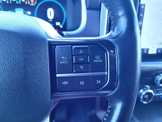Used 2021  Ford Platinum image 23
