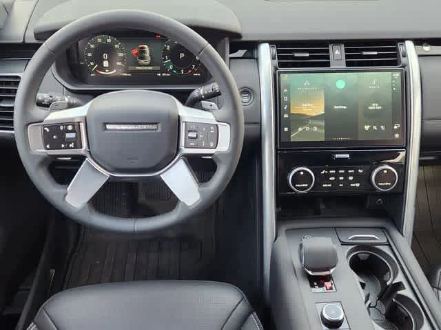 Used 2025 Santorini Black Metallic Land Rover S image 27