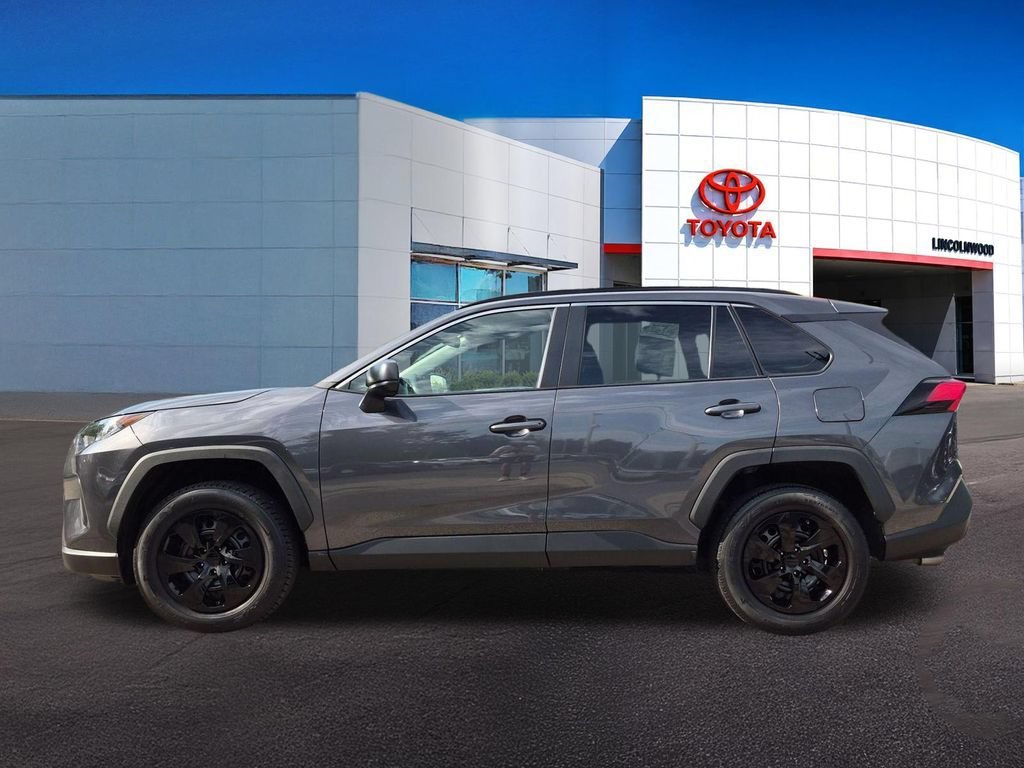 Used 2019 Gray Toyota LE image 13