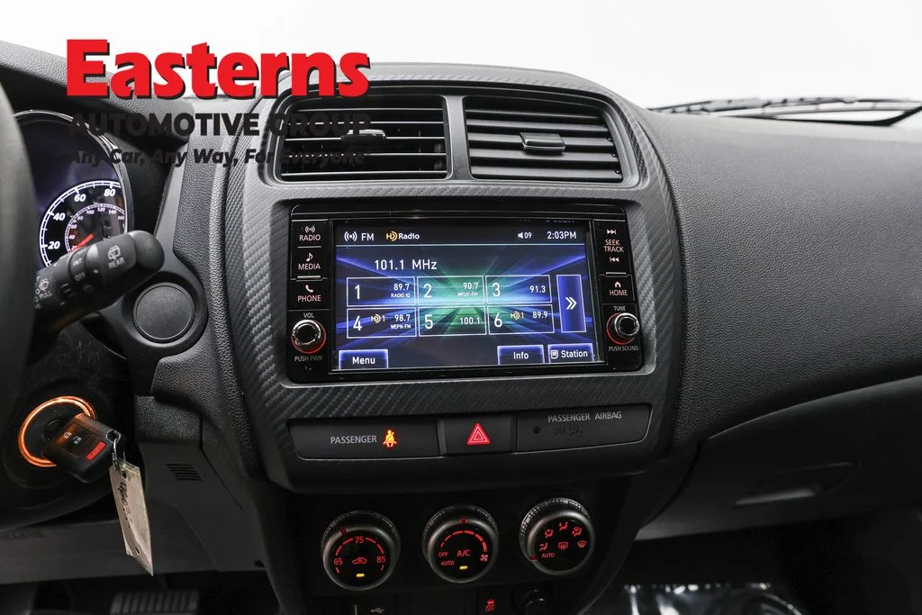 Used 2024 Gray Mitsubishi 2.0 ES image 12