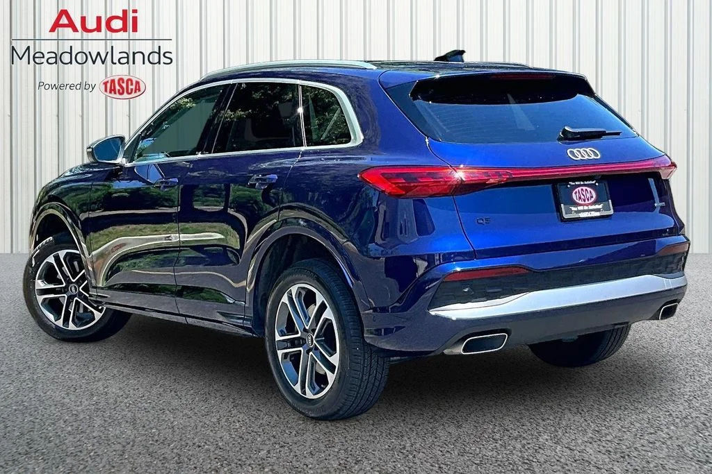 Used 2025 Blue Audi 2.0T Premium image 4