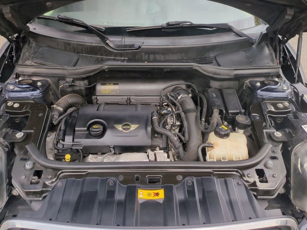 Used 2015 Blue MINI Base image 29