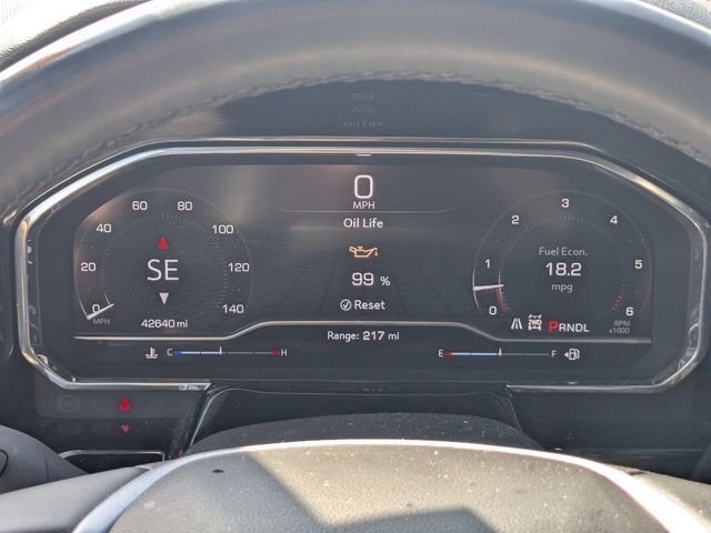 Used 2025 Silver GMC SLT image 16