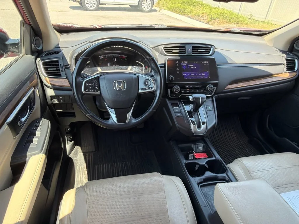 Used 2018 Molten Lava Pearl Honda EX-L image 17