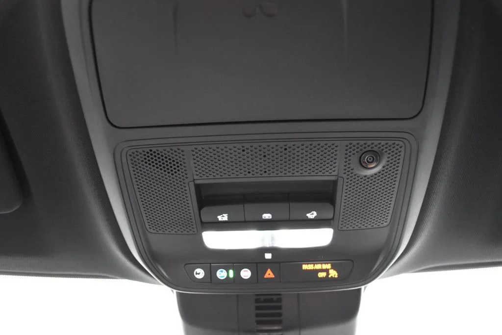 2027 GMC Acadia Elevation - Photo 16