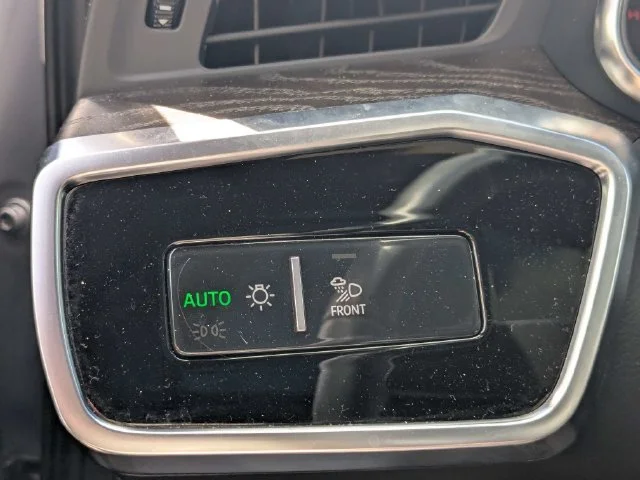 Used 2019 Silver Audi 2.0T Premium image 21