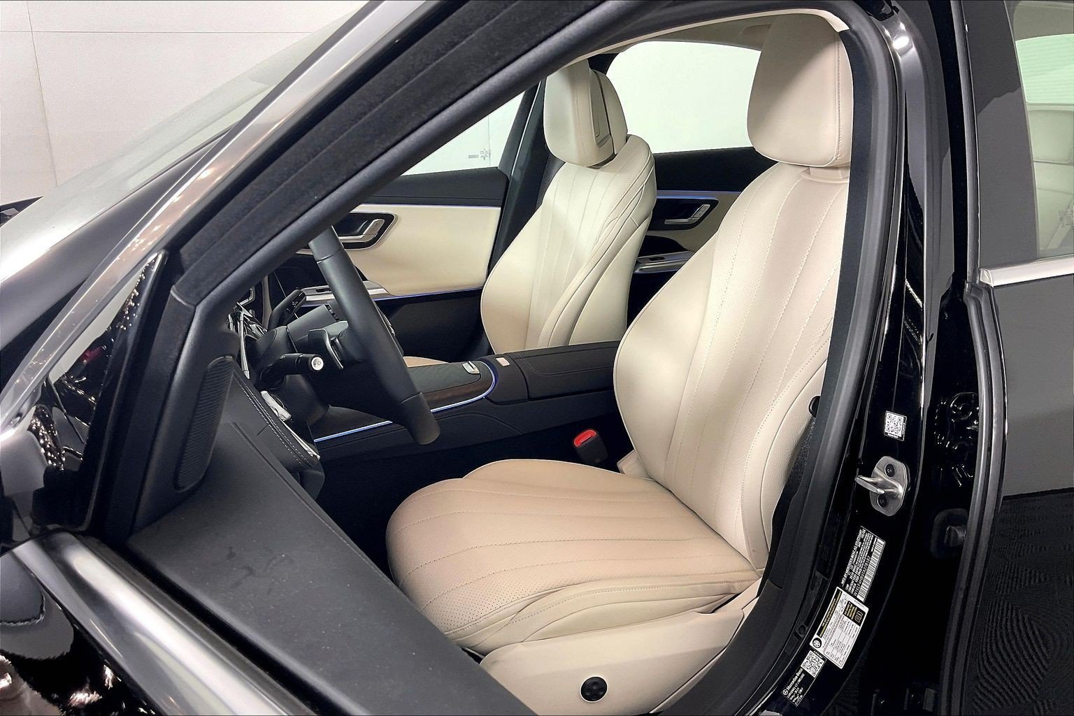New 2026 Black Mercedes-Benz E 350 image 5