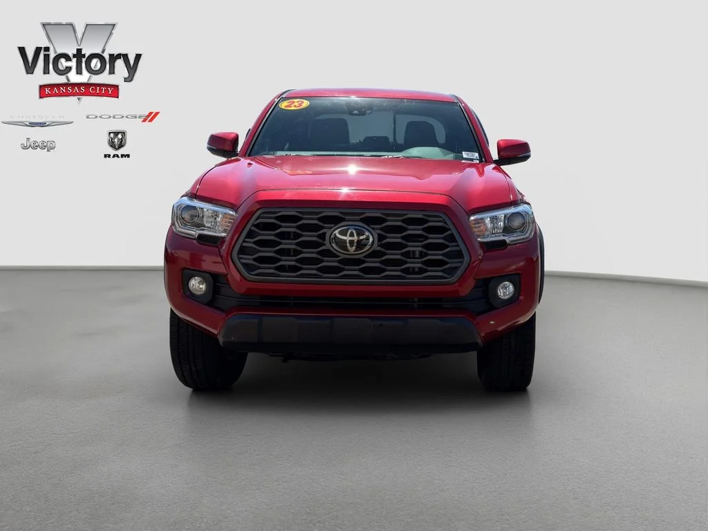 Used 2023 Toyota Tacoma TRD Off Road with VIN 3TMCZ5ANXPM607587 for sale in Kansas City
