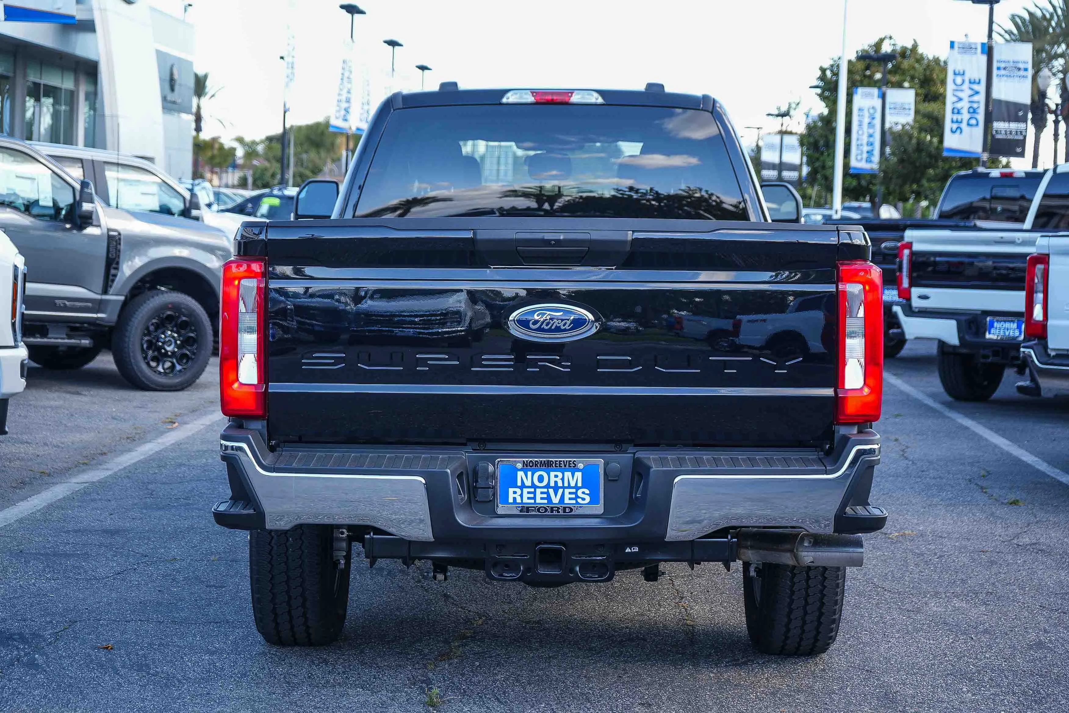 New 2026 Black Metallic Ford XLT image 7