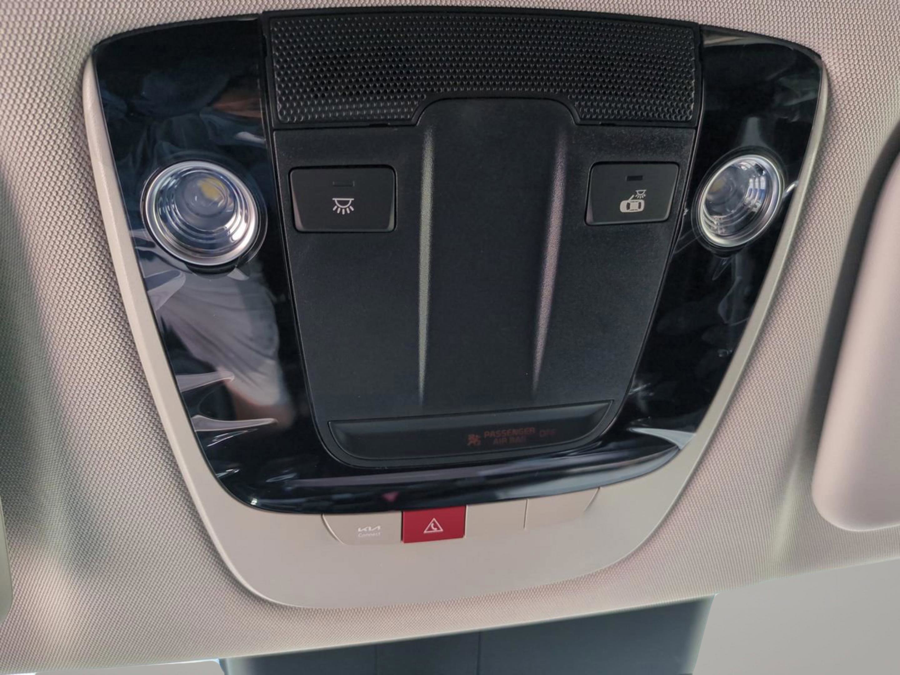 2025 Kia EV6 Light L/R - Photo 11
