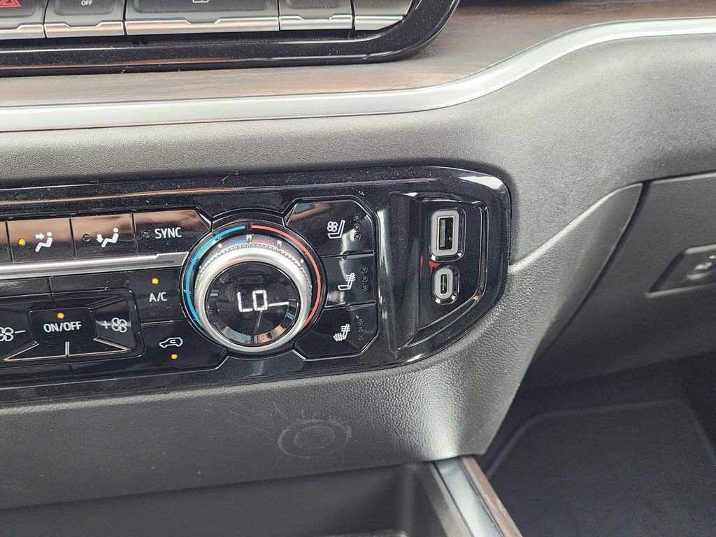 2026 GMC Sierra 1500 SLT - Photo 30