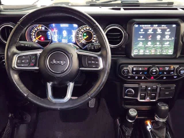 Used 2021 Black Clearcoat Jeep Unlimited Sahara Altitude image 25