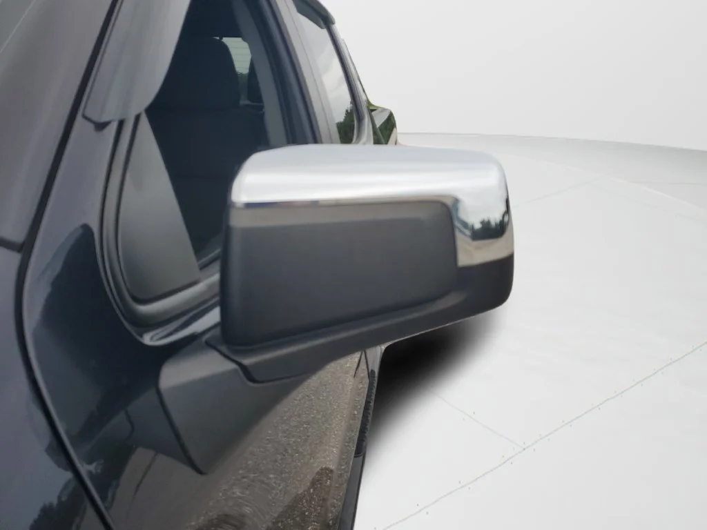 Used 2022 DARK ASH METALLIC Chevrolet LT image 27