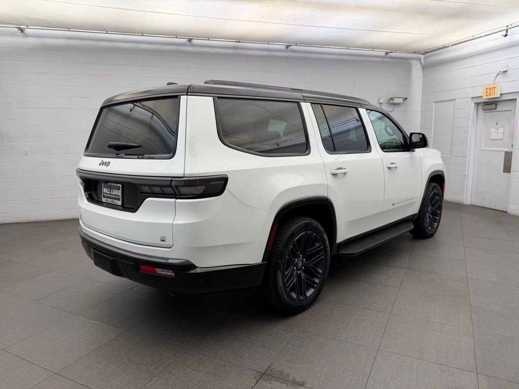 New 2026 Bright White Clear-Coat Exterior Paint Jeep 85th Anniversary Edition image 4