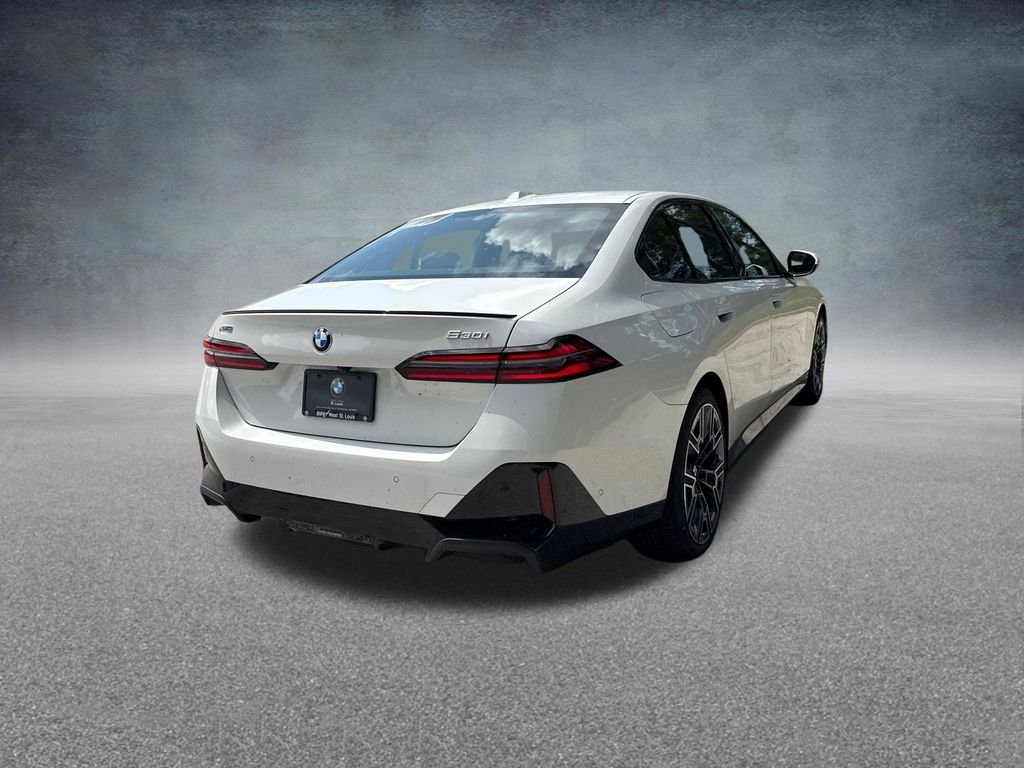 Used 2027 White BMW 530i xDrive image 6