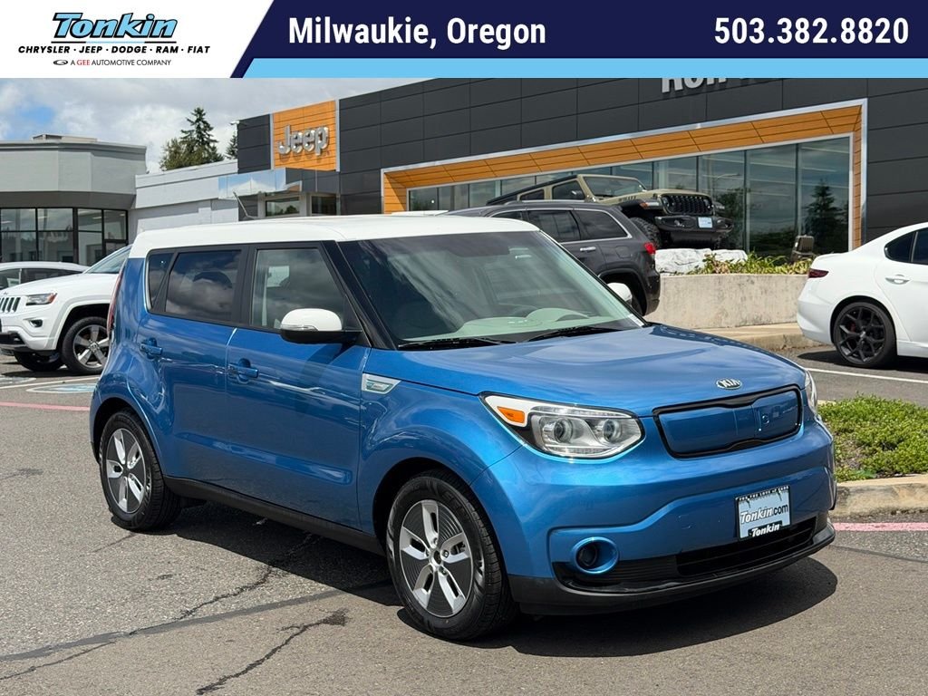 Used 2017 Caribbean Blue w/Clear White Roof Kia Base image 1