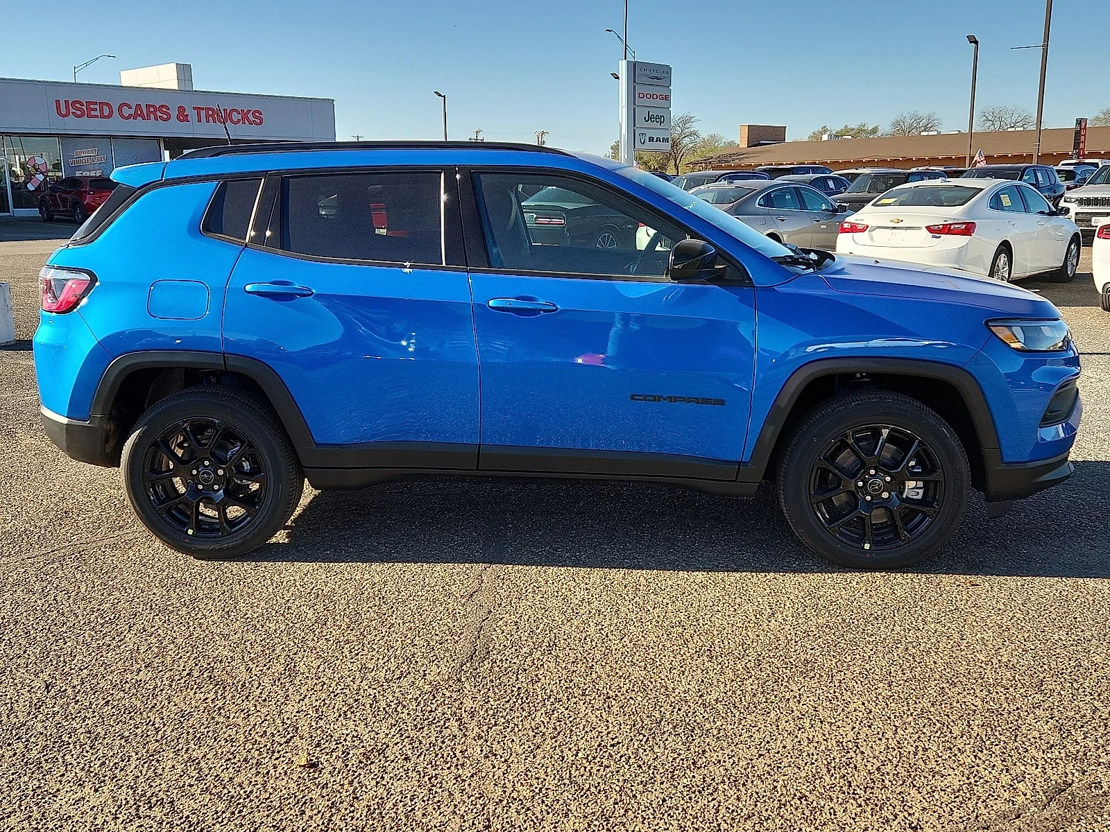 New 2026 Blue Jeep LATITUDE ALTITUDE 4X4 image 5