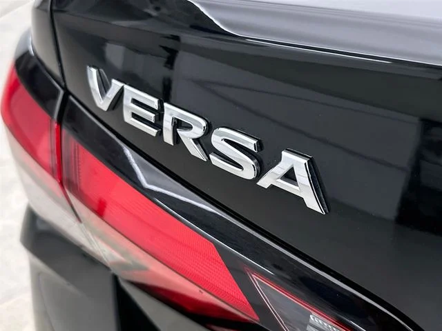 Used 2025 Black Nissan 1.6 SV image 37