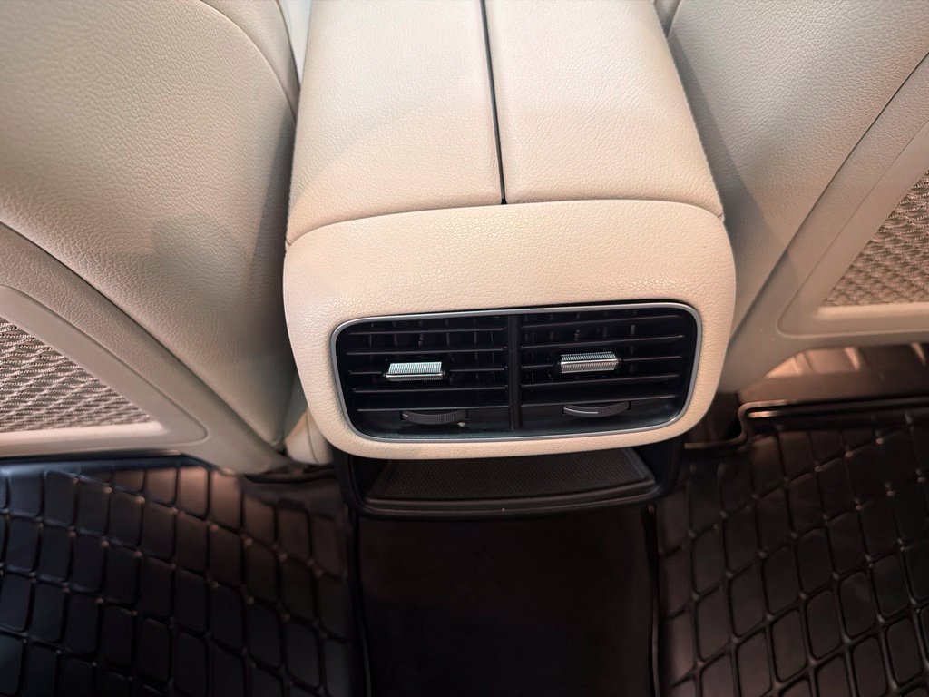 Certified Used 2023 White Mercedes-Benz GLE 350 image 27