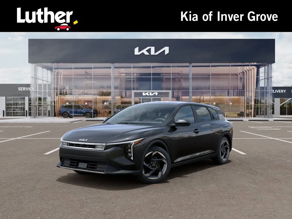 2026 Kia K4 EX AT Hatchback's photo