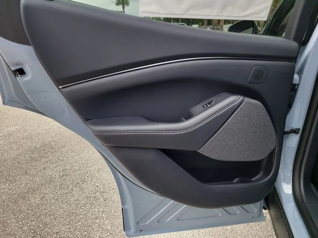 New 2026 Gray Metallic Ford Premium image 12