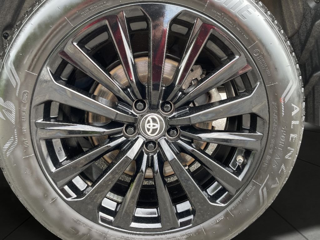 Used 2025  Toyota XSE image 27