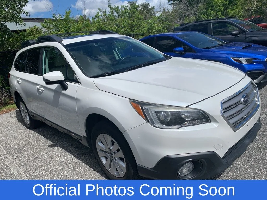 Used 2017 White Subaru 2.5i Premium image 1