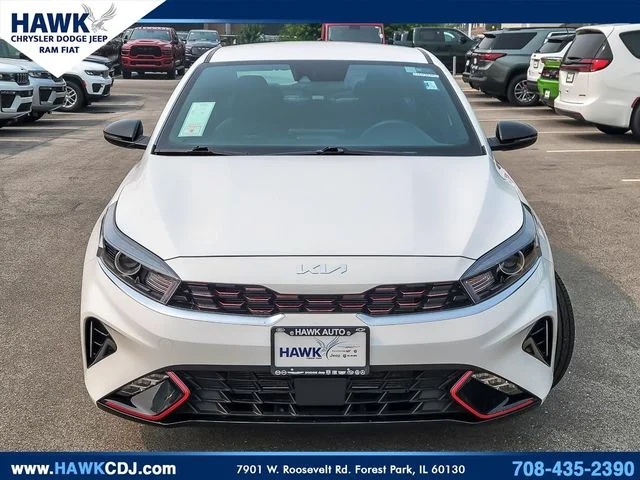 Used 2024 White Kia GT-Line image 4