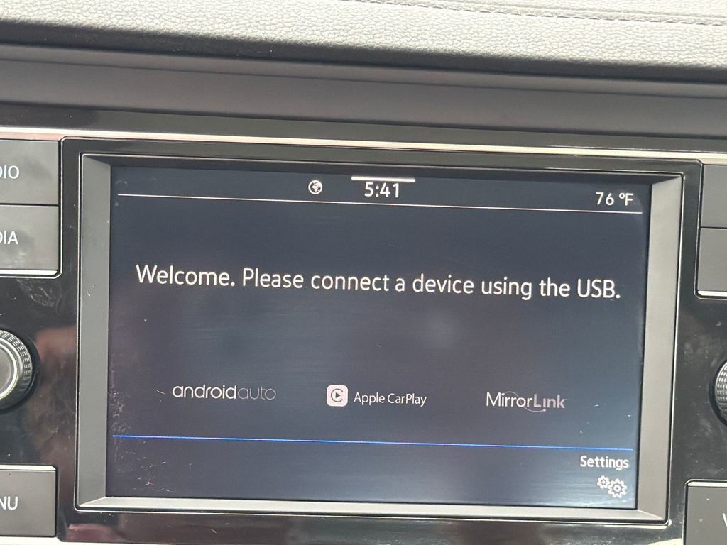 2023 Volkswagen Jetta SE - Photo 22