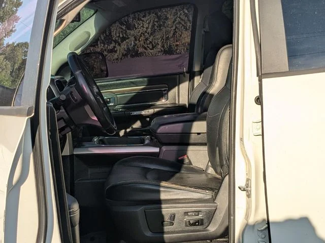 Used 2017 Pearl White Ram Laramie image 12