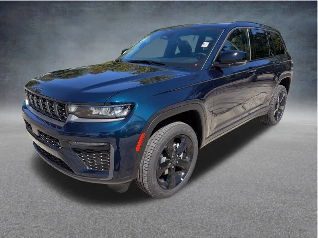 New 2027 Fathom Blue Pearl-Coat Paint Jeep Limited image 3