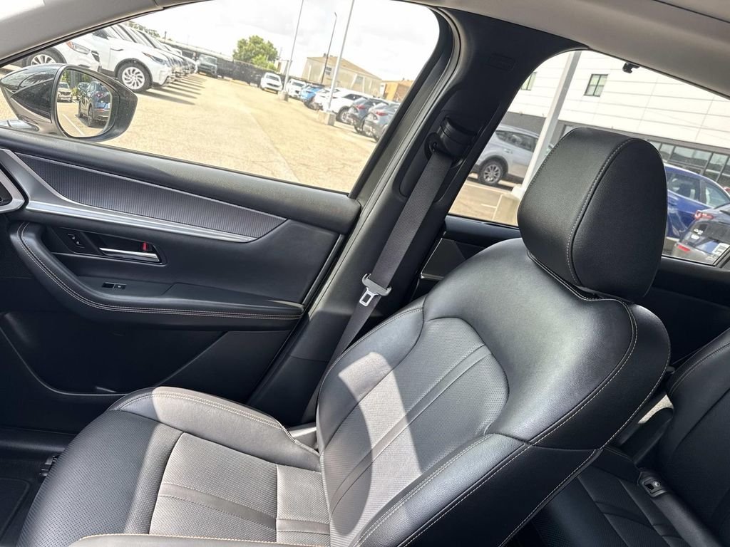 Certified Used 2026 Silver Mazda 3.3 Turbo Premium image 32