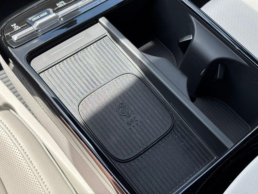 New 2026 Gray Hyundai Limited AWD image 40