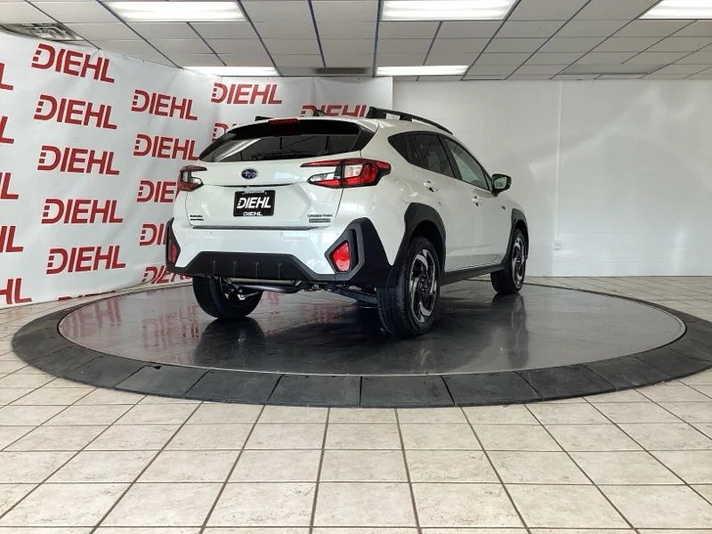 New 2026 CRYSTAL WHITE PEARL Subaru Limited Hybrid image 10
