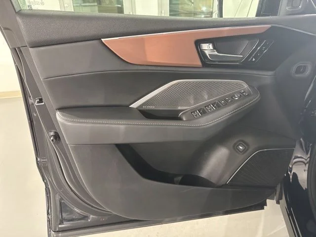 Used 2022 Black Acura Technology image 19